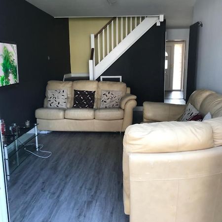 Double Room Next To Burnham Elizabeth Line Station 슬라우 외부 사진