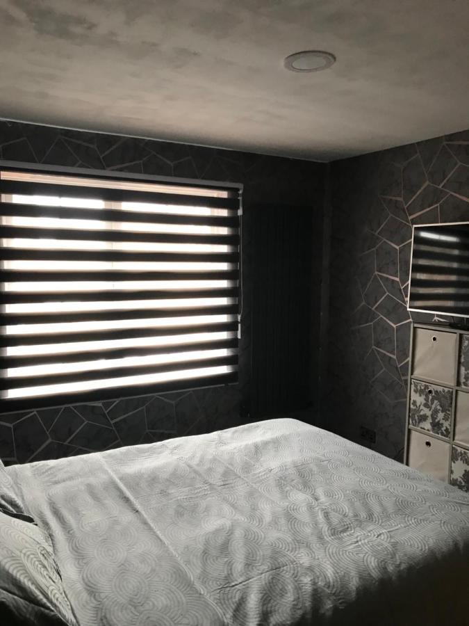 Double Room Next To Burnham Elizabeth Line Station 슬라우 외부 사진