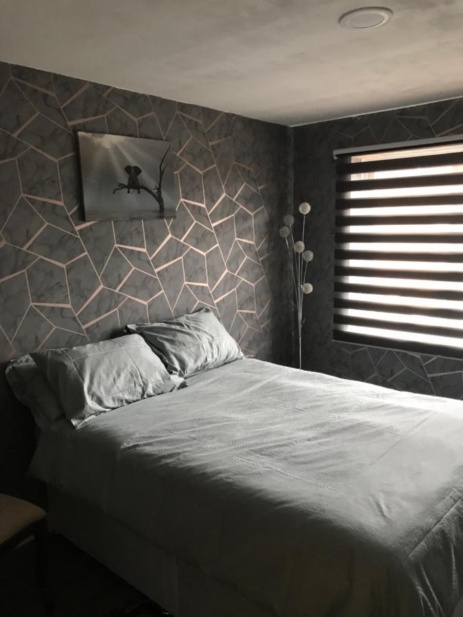 Double Room Next To Burnham Elizabeth Line Station 슬라우 외부 사진