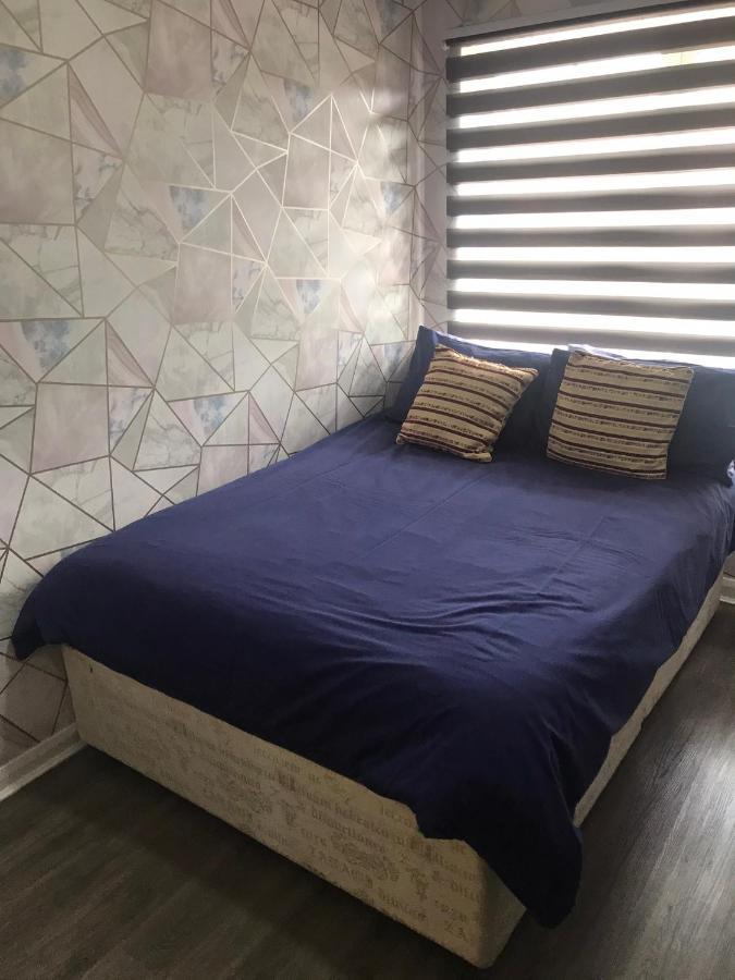 Double Room Next To Burnham Elizabeth Line Station 슬라우 외부 사진